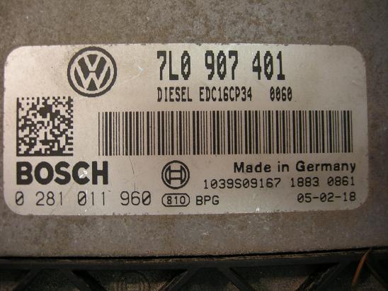Блок управления двигателем (ECU) AUDI, VW 7L0907401