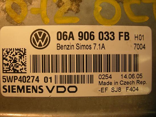 Блок управления двигателем AUDI, VW 06A 906 033 FB