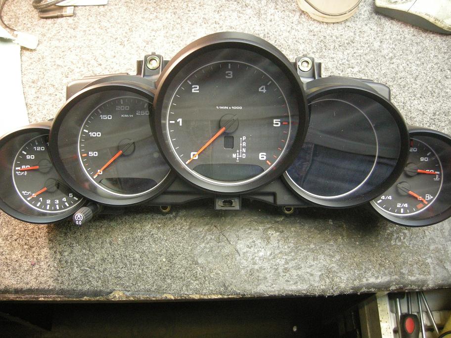 Блок управления двигателем Разное 7P5.920.904.M