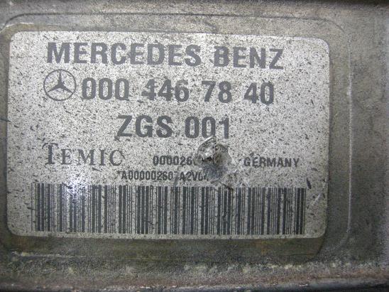 Блок управления двигателем (ECU) Mercedes 0004467840