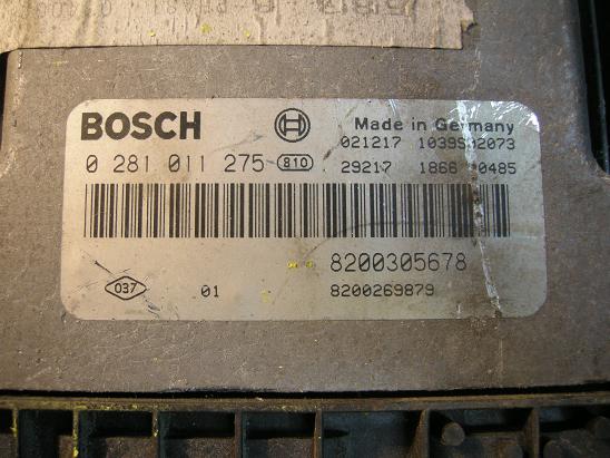 Блок управления двигателем Renault 0 281 011 275
