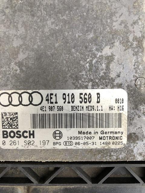 Блок управления двигателем (ECU) AUDI, VW 4E1910560B