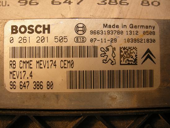 Блок управления двигателем (ECU) Peugeot&Citroen 0261201505