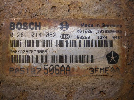 Блок управления двигателем (ECU)Mercedes 05187506AA