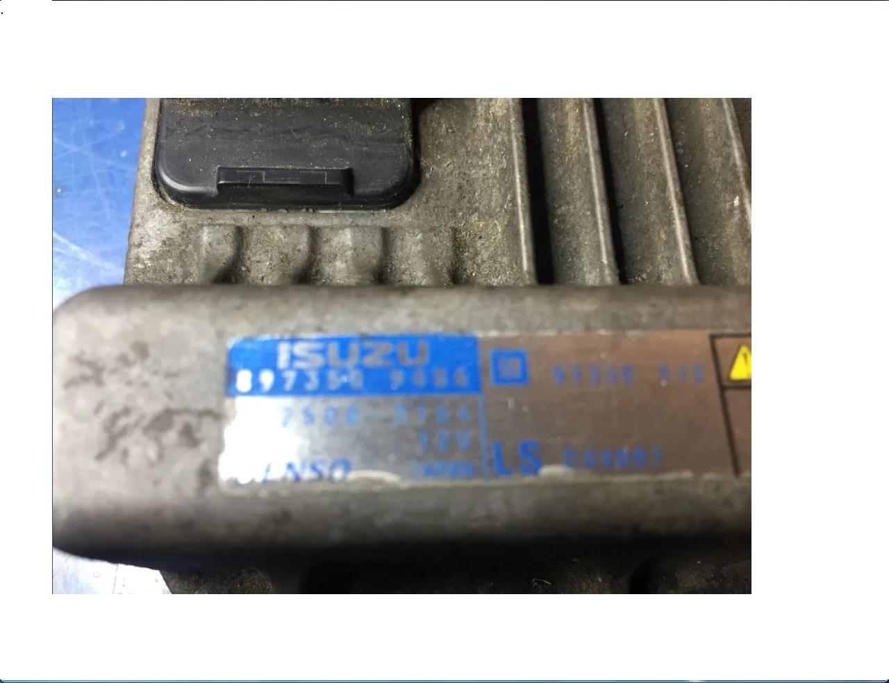 Блок управления двигателем (ECU)OPEL 62 35 378