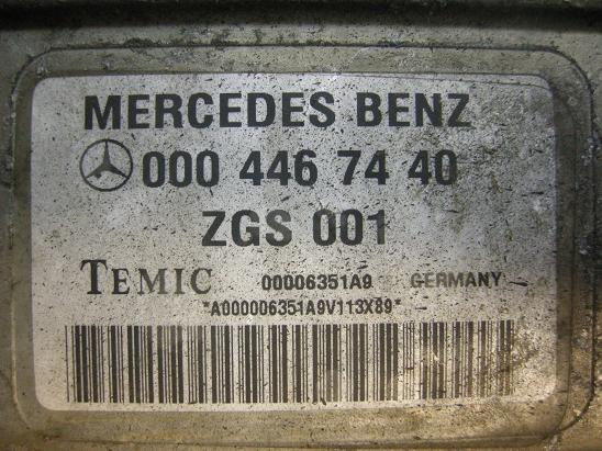 Блок управления двигателем (ECU)Mercedes 0104467740
