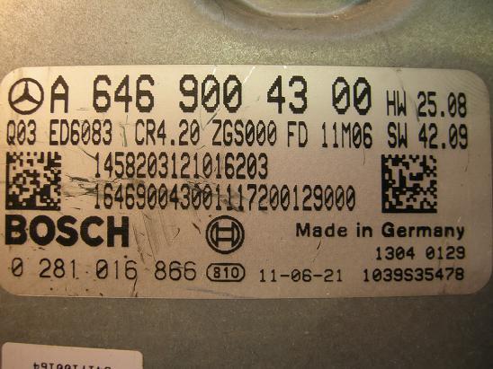 Блок управления двигателем Mercedes 6469004300