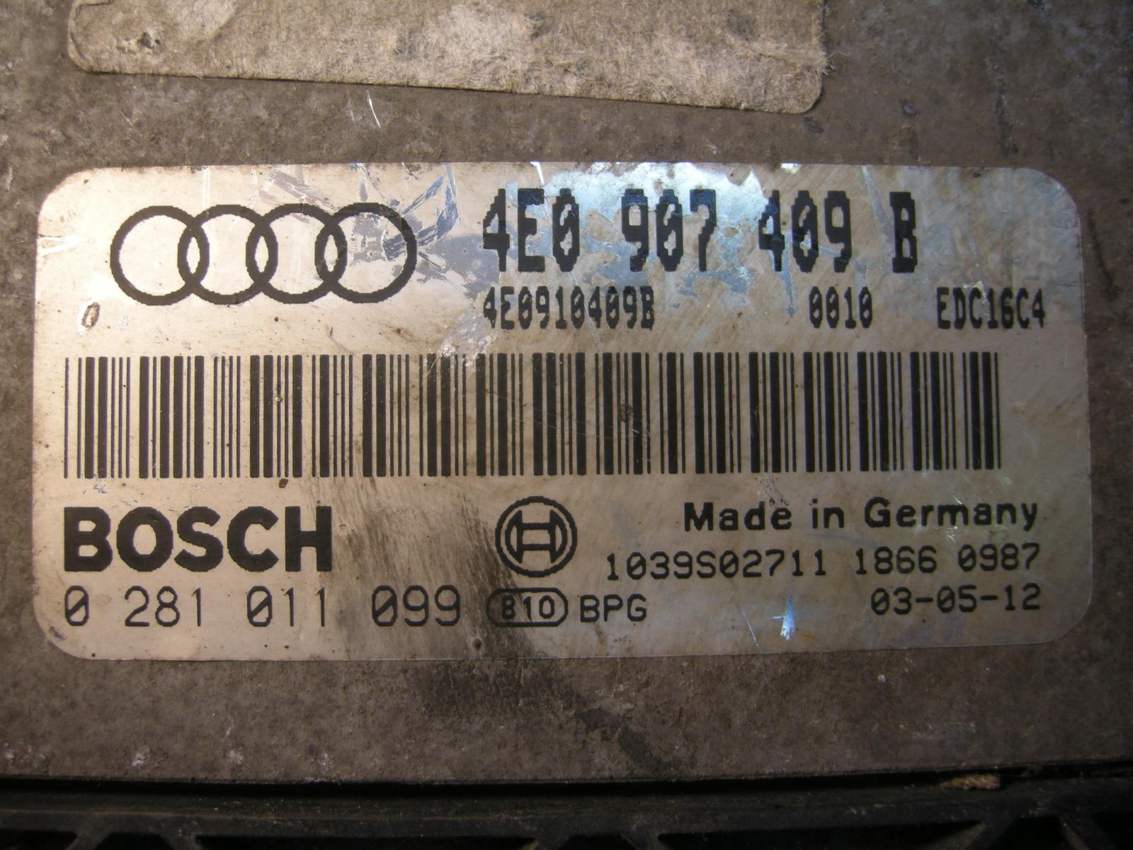 Блок управления двигателем (ECU) AUDI, VW 4E0907409B