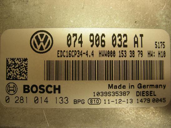 Блок управления двигателем AUDI, VW 074906032AT